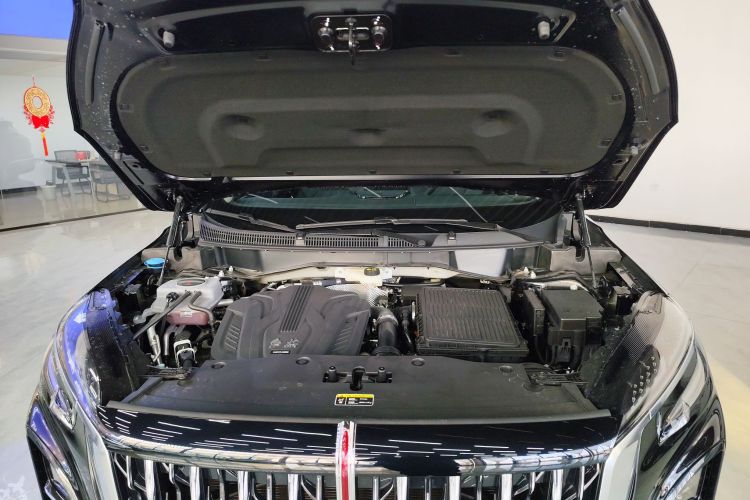 红旗HS3 PHEV 2024款 PHEV 115km 劲为版机舱底盘24