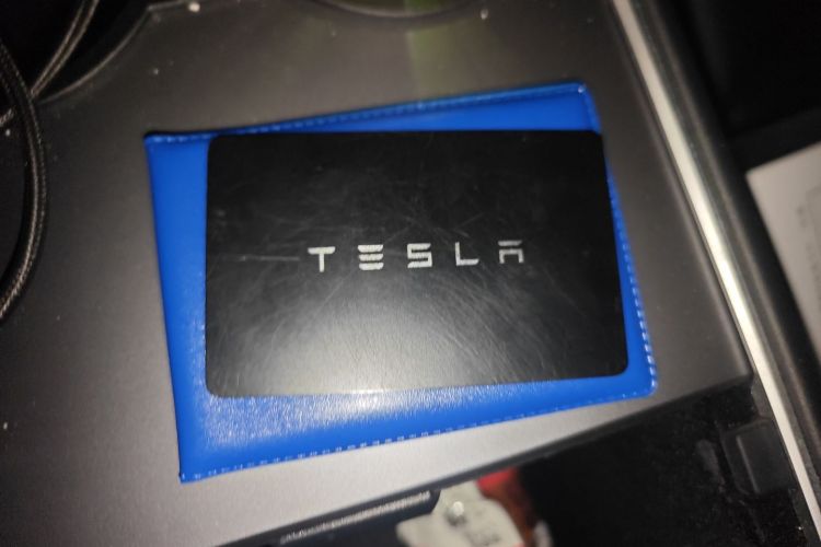 特斯拉 Model Y 2022款 后轮驱动版中控内饰11