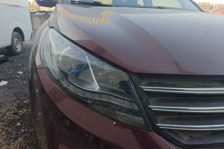 东风风光 风光580 2017款 1.5T CVT智联型车身外观8