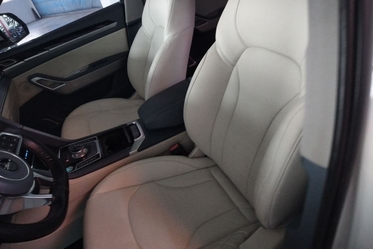 众泰 大迈X7 2018款 2.0T 自动至尊型中控内饰19