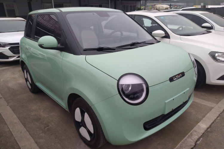 长安启源 长安Lumin 2022款 210km 香甜款车身外观3