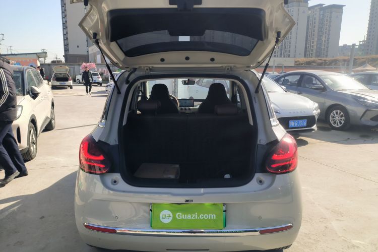 五菱汽车 五菱缤果 2025款 333km 悦享款机舱底盘23