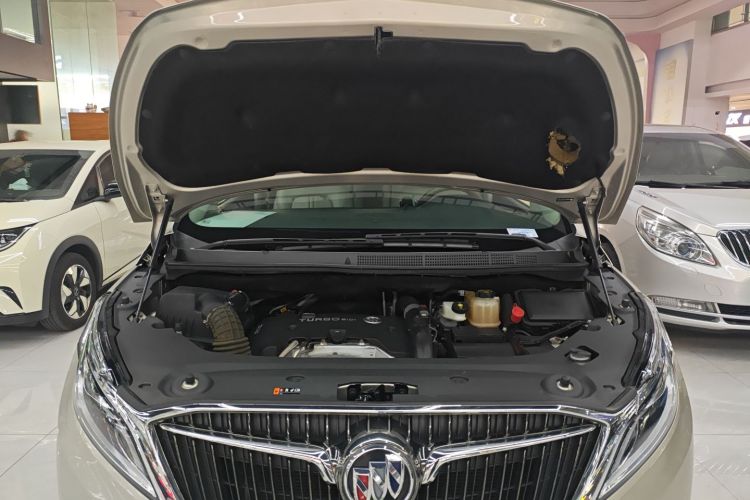 别克GL8 2018款 ES 28T 舒适型 国VI机舱底盘24