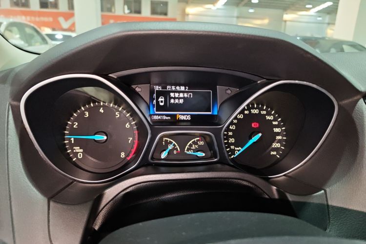 福特 福克斯 2015款 两厢 EcoBoost 180 自动精英型中控内饰14