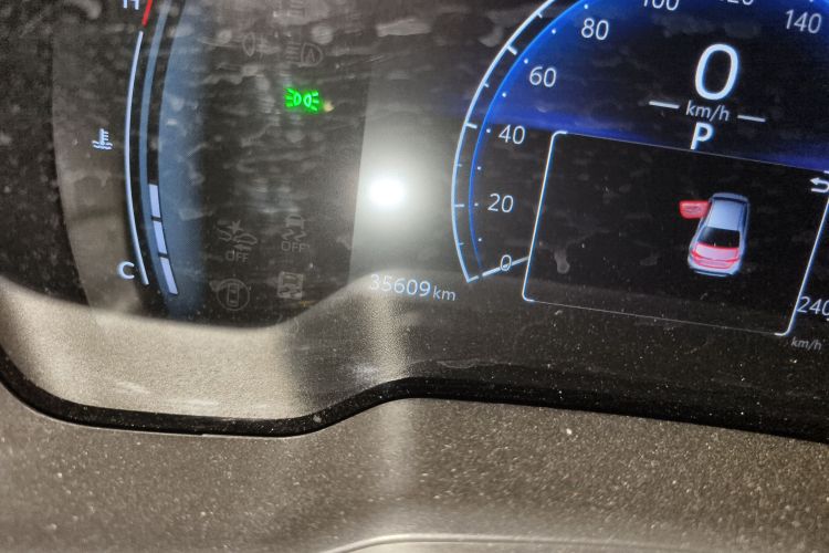 丰田 雷凌 2023款 TNGA 1.5L CVT进取版中控内饰15