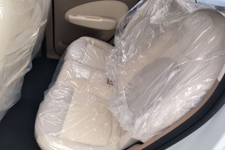 五菱汽车 宏光MINIEV 2025款 四门版 进阶款中控内饰21