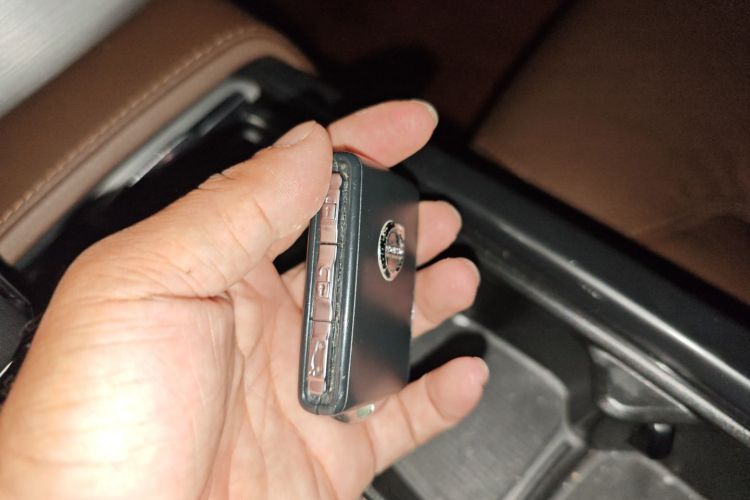 沃尔沃XC90 2020款 T5 智行豪华版 5座中控内饰7001