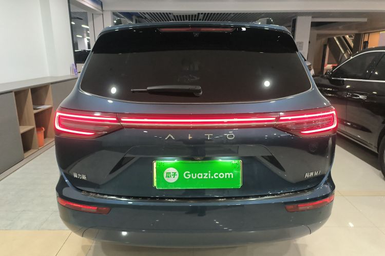 鸿蒙智行 问界M7 2024款 1.5T 智驾四驱Ultra版 6座车身外观6004