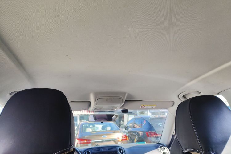 大众 途观 2017款 300TSI 自动两驱丝绸之路风尚版中控内饰22