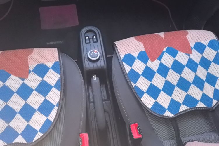 五菱汽车 宏光MINIEV 2020款 自在款 磷酸铁锂中控内饰18