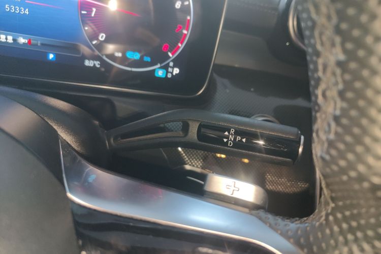 奔驰C级 2022款 改款 C 260 L 运动版中控内饰18