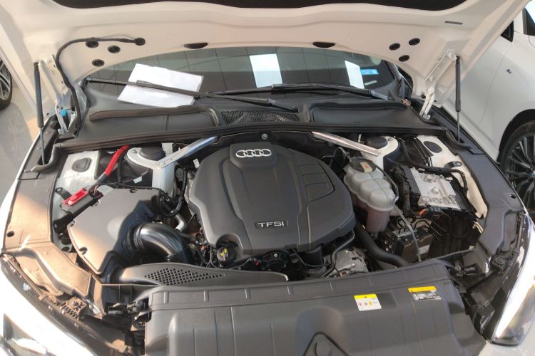 奥迪A5 2021款 Sportback 45 TFSI quattro 臻选动感型机舱底盘24