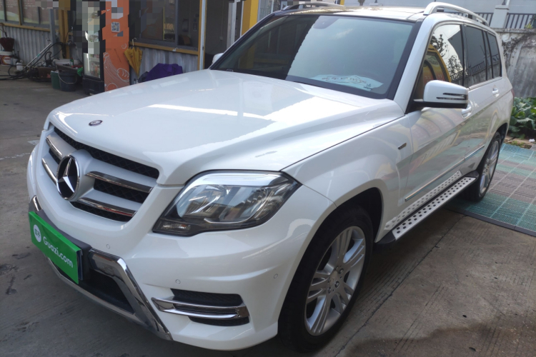 奔驰GLK级 2015款 GLK 260 4MATIC 动感型 极致版车身外观1