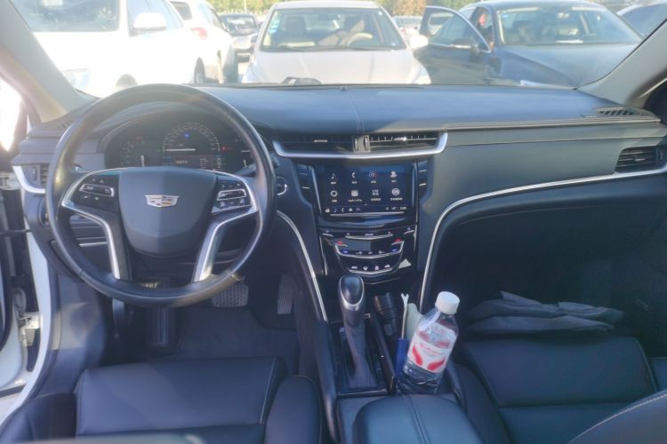 凯迪拉克XTS 2018款 28T 技术型中控内饰12