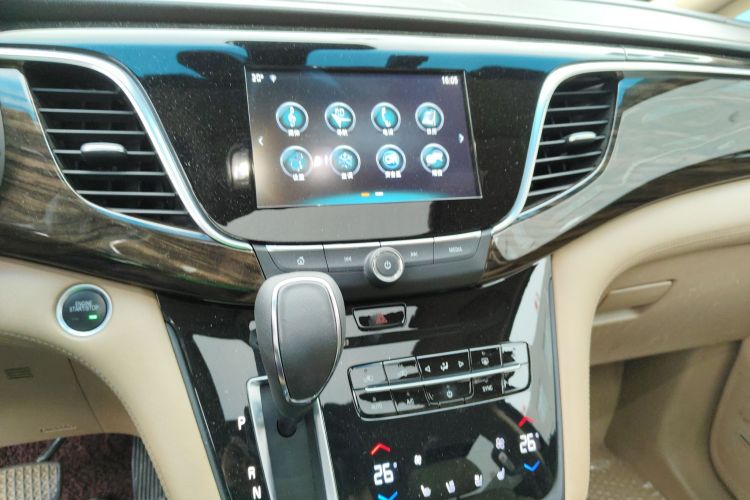 别克GL8 2018款 ES 28T 旗舰型 国VI中控内饰16