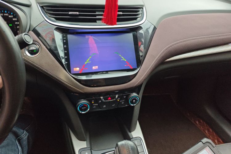 雪佛兰 迈锐宝 2017款 1.5T 自动豪华版中控内饰16