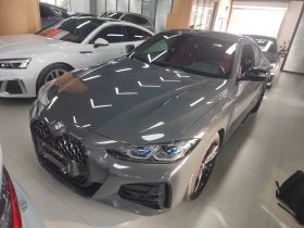 宝马4系 2022款 改款 425i M运动曜夜套装