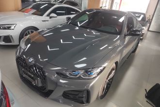 宝马4系 2022款 改款 425i M运动曜夜套装