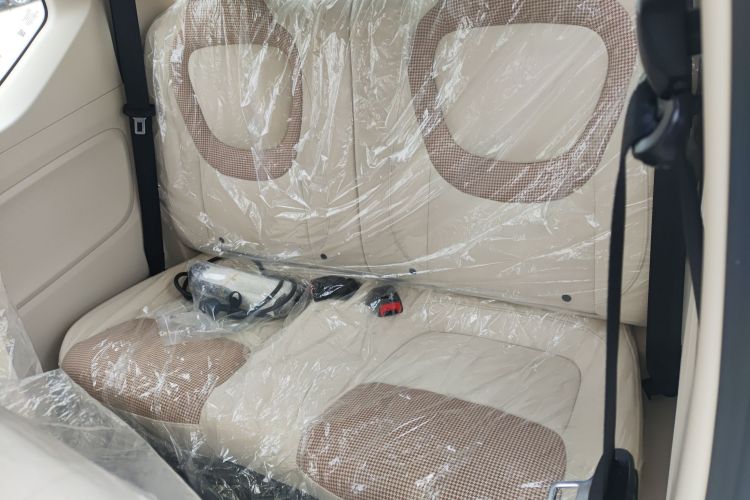 五菱汽车 宏光MINIEV 2024款 第三代 215km 青春版中控内饰21