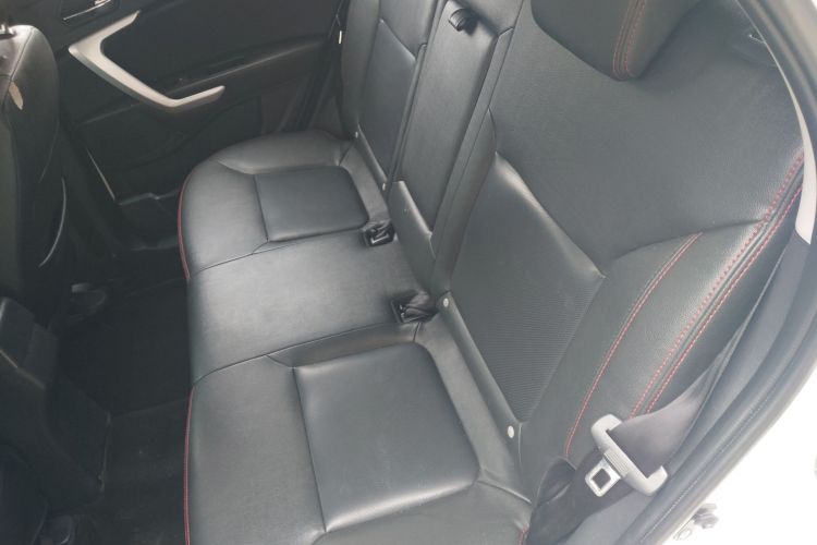 江汽集团 瑞风S3 2016款 1.5L 手动豪华智能型中控内饰21