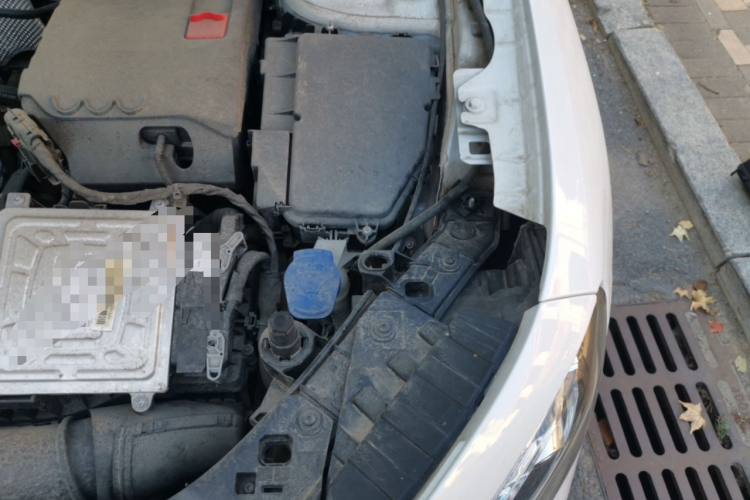 奔驰GLB 2020款 GLB 200 动感型局部细节9006