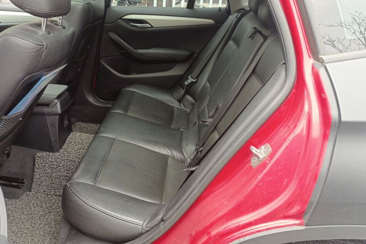 宝马X1 2013款 sDrive18i 时尚型中控内饰21