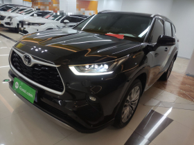 丰田 汉兰达 2022款 380T 四驱尊贵版 7座