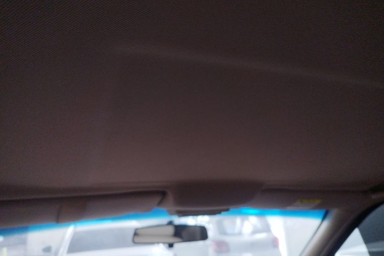 别克GL8 2014款 2.4L 经典版中控内饰22