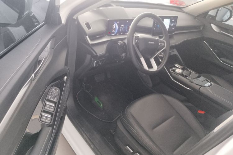 哈弗H6 2022款 第三代 1.5T 自动两驱Max中控内饰7003