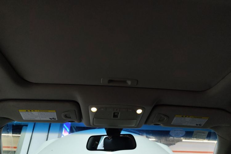 英菲尼迪QX50 2015款 2.5L 舒适版局部细节22