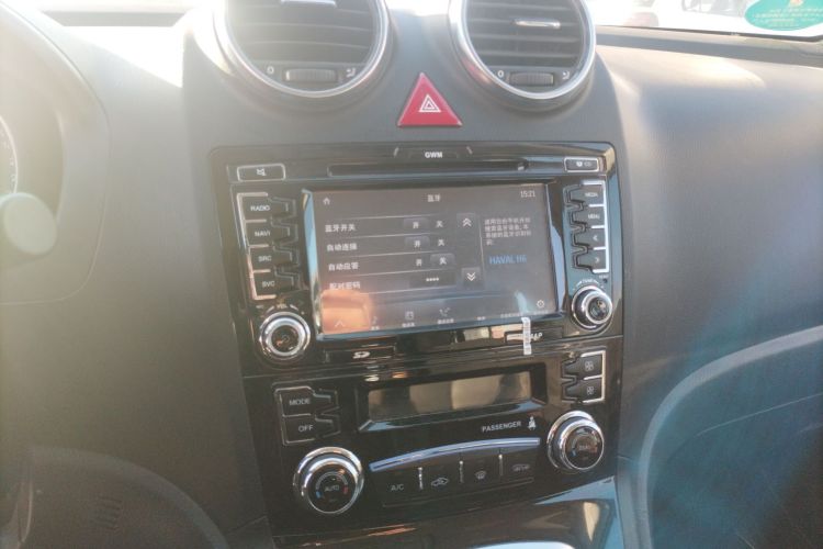 哈弗H6 2014款 升级版 1.5T 手动两驱精英型中控内饰16