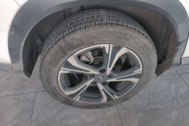 小鹏G3 2020款 520 智享版车身外观6008