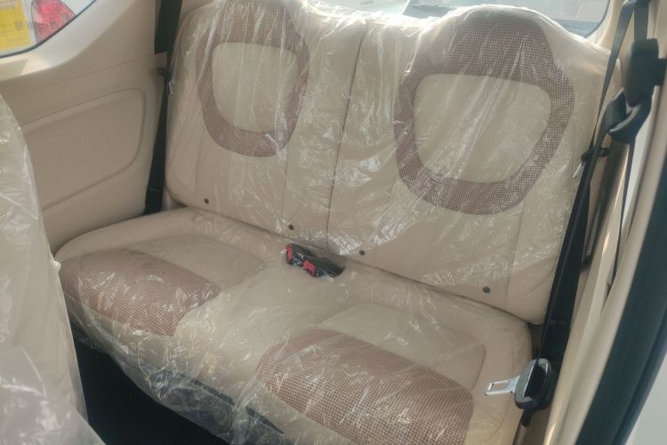 五菱汽车 宏光MINIEV 2024款 第三代 215km 青春版中控内饰21