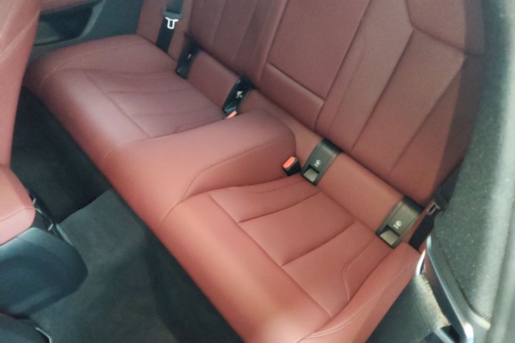 宝马4系 2024款 430i M运动曜夜套装中控内饰21