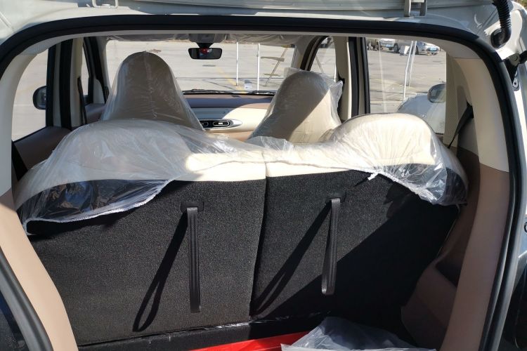 五菱汽车 宏光MINIEV 2025款 四门版 进阶款局部细节23