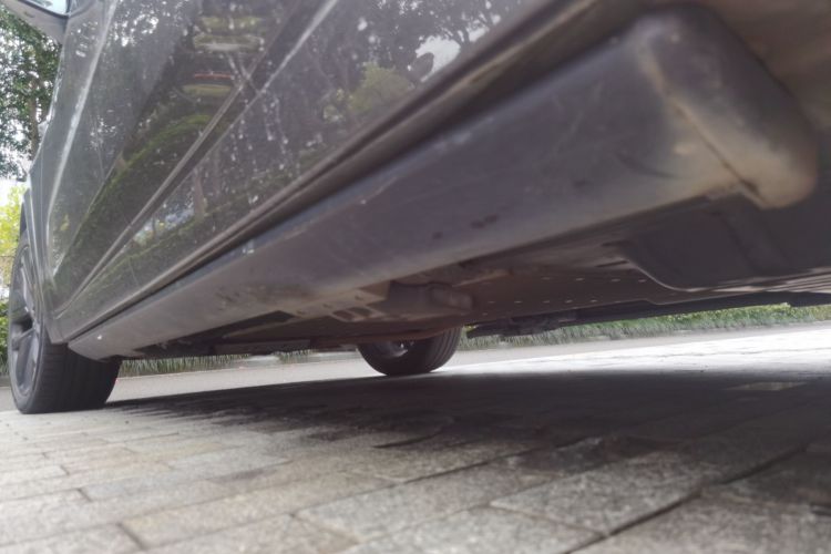 理想汽车 理想L9 2022款 Max局部细节9003