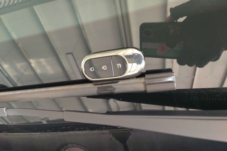 零跑汽车 零跑C01 2023款 630四驱性能版中控内饰11