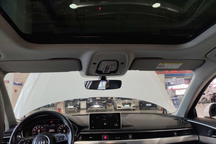 奥迪A4L 2018款 30周年年型 40 TFSI 时尚型局部细节22