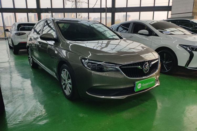 别克 英朗 2021款 1.3T 自动轻混动精英型车身外观3