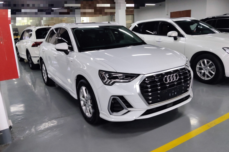 奥迪Q3 2019款 35 TFSI 进取动感型车身外观6002