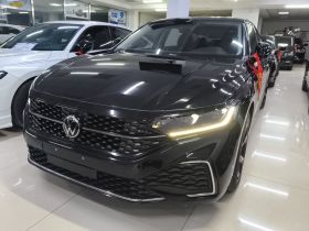 大众 帕萨特 2023款 330TSI 星空精英版