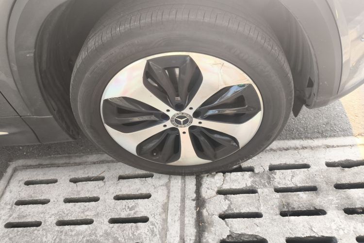 奔驰GLB 2022款 改款二 GLB 200 时尚型车身外观6007