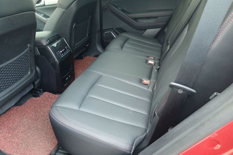 比亚迪 唐新能源 2018款 DM 2.0T 全时四驱智联创世版 7座 国V中控内饰21