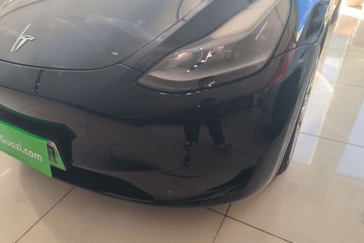 特斯拉 Model Y 2022款 后轮驱动版局部细节36