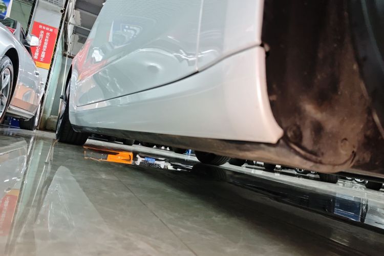 特斯拉 Model 3 2021款 改款 标准续航后驱升级版 3D1局部细节9001