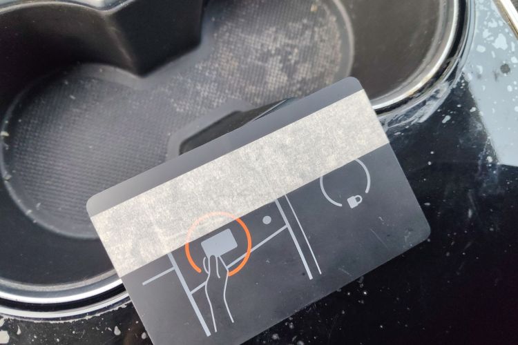 特斯拉 Model 3 2019款 标准续航后驱升级版中控内饰11