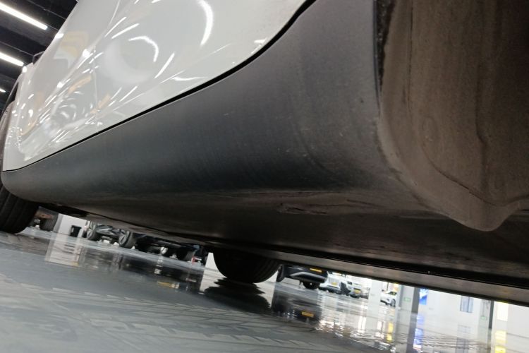 特斯拉 Model Y 2024款 后轮驱动版局部细节9002