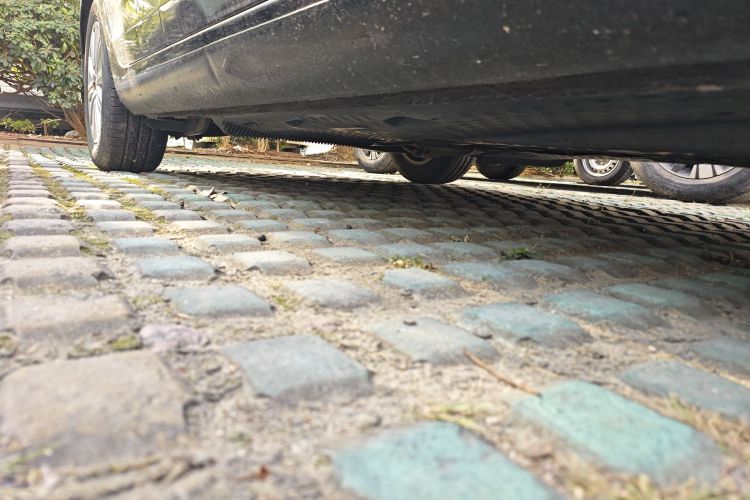 大众 高尔夫 2012款 1.6 自动时尚型局部细节9001