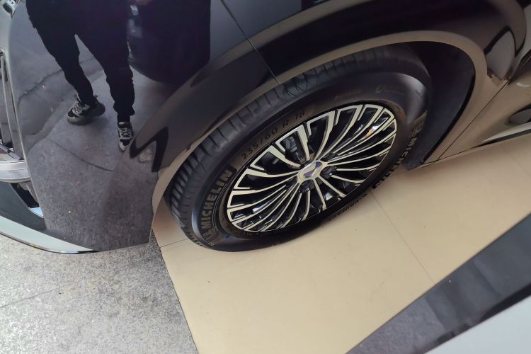 腾势D9 2024款 EV 620 尊享型车身外观6007