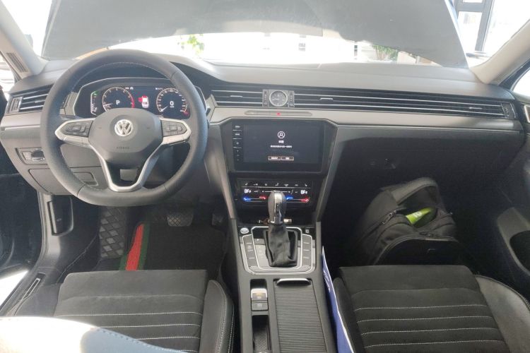 大众 迈腾 2020款 330TSI DSG 豪华型中控内饰12